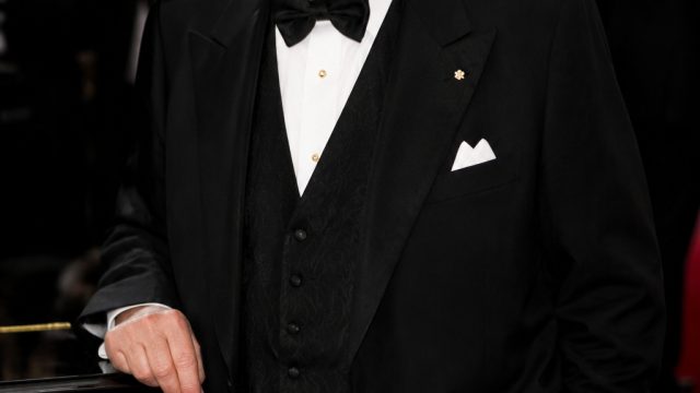Celebrating Clive Davis: His Lasting Impact on Music's Greatest Stars | sembola, online bookmakers s