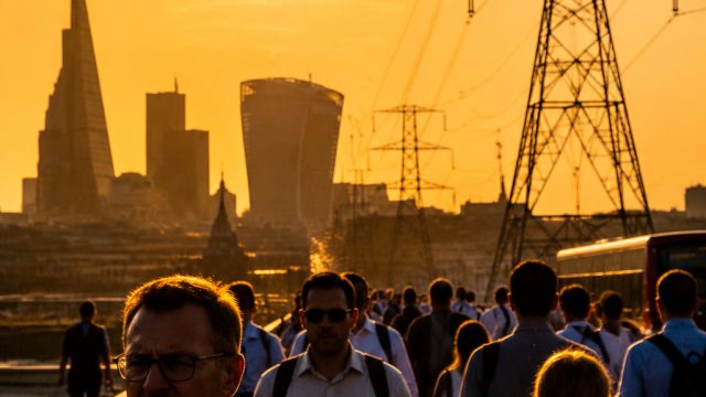 Summer Heatwave Strains Great Britain's Electricity Supply | asuna gif, rajaslot188