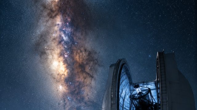 Unveiling the Heart of the Milky Way: A Stellar Breakthrough